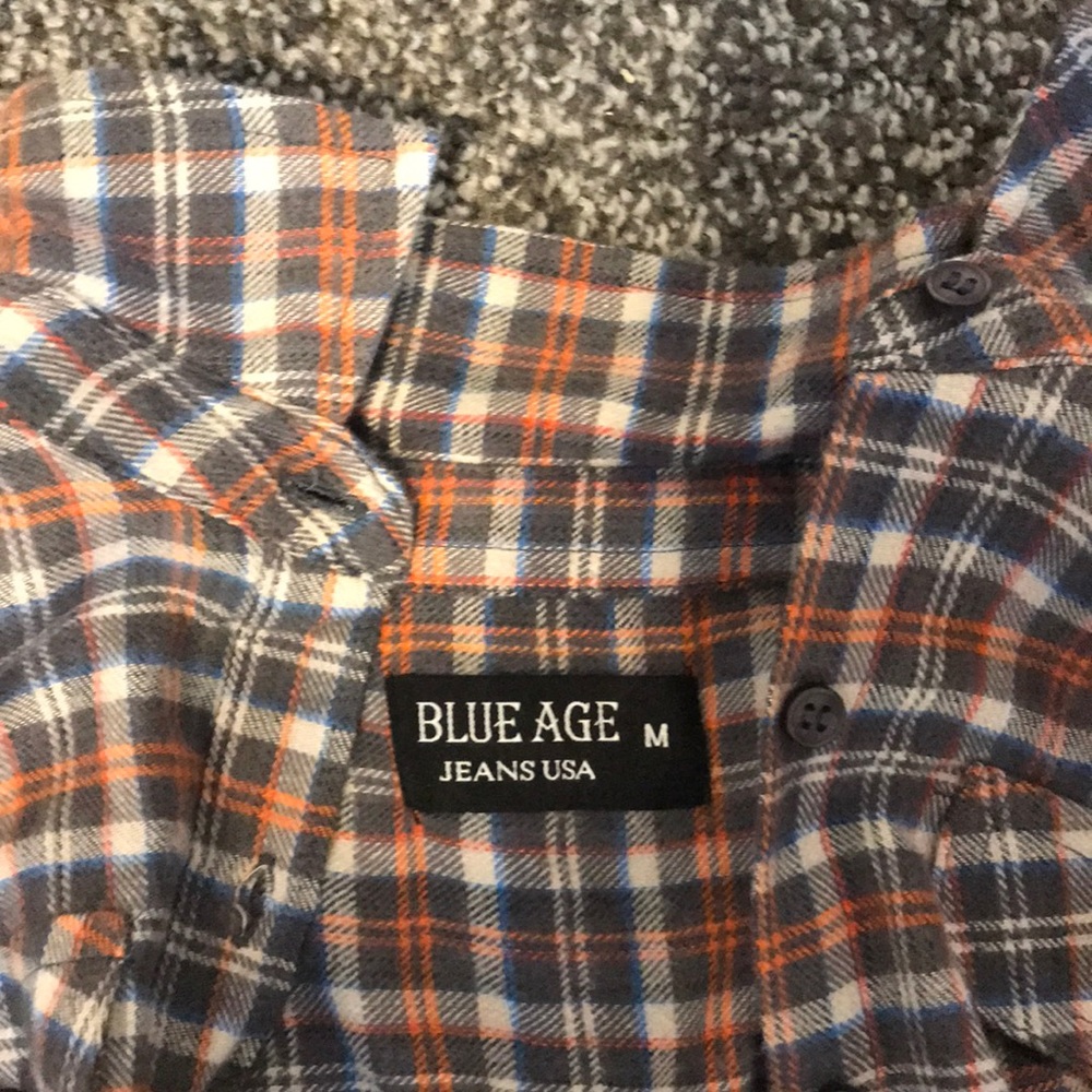 Never worn flannel!